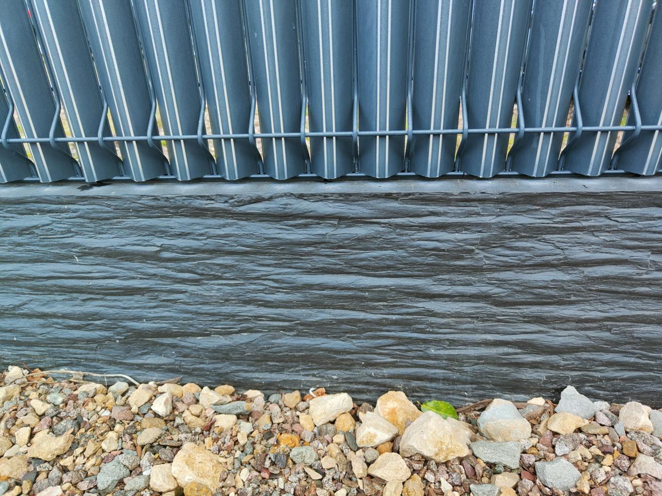 Clôture composite ou bois